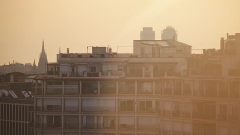 El-Poble-Sec-residential-building-in-the-evening,-Barcelona,-Spain