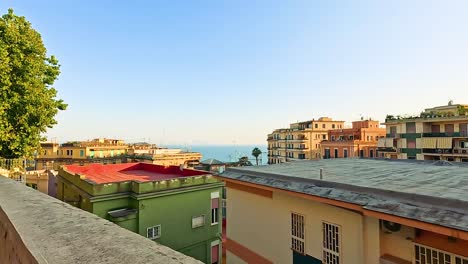 vista panorámica de la azotea con vistas a nápoles y el mar