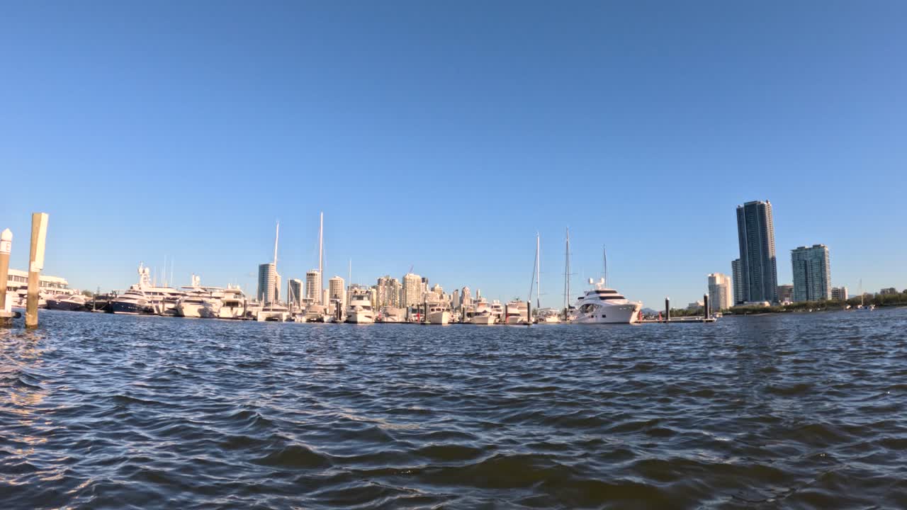 골드 코스트 의 도시 스카이라인 과 해안 전망