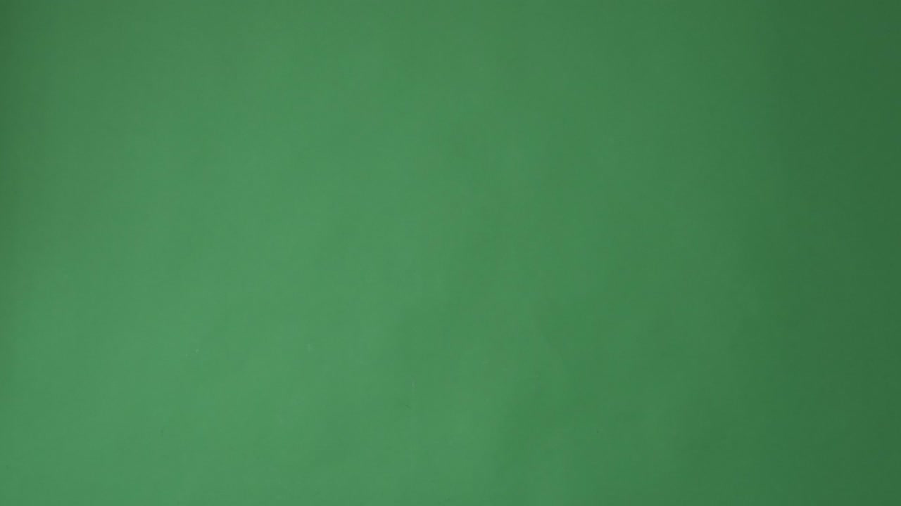 artista de mimo asombrado dando el pulgar hacia arriba gesto