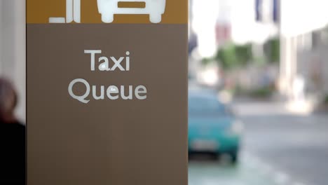 taxi queue sign