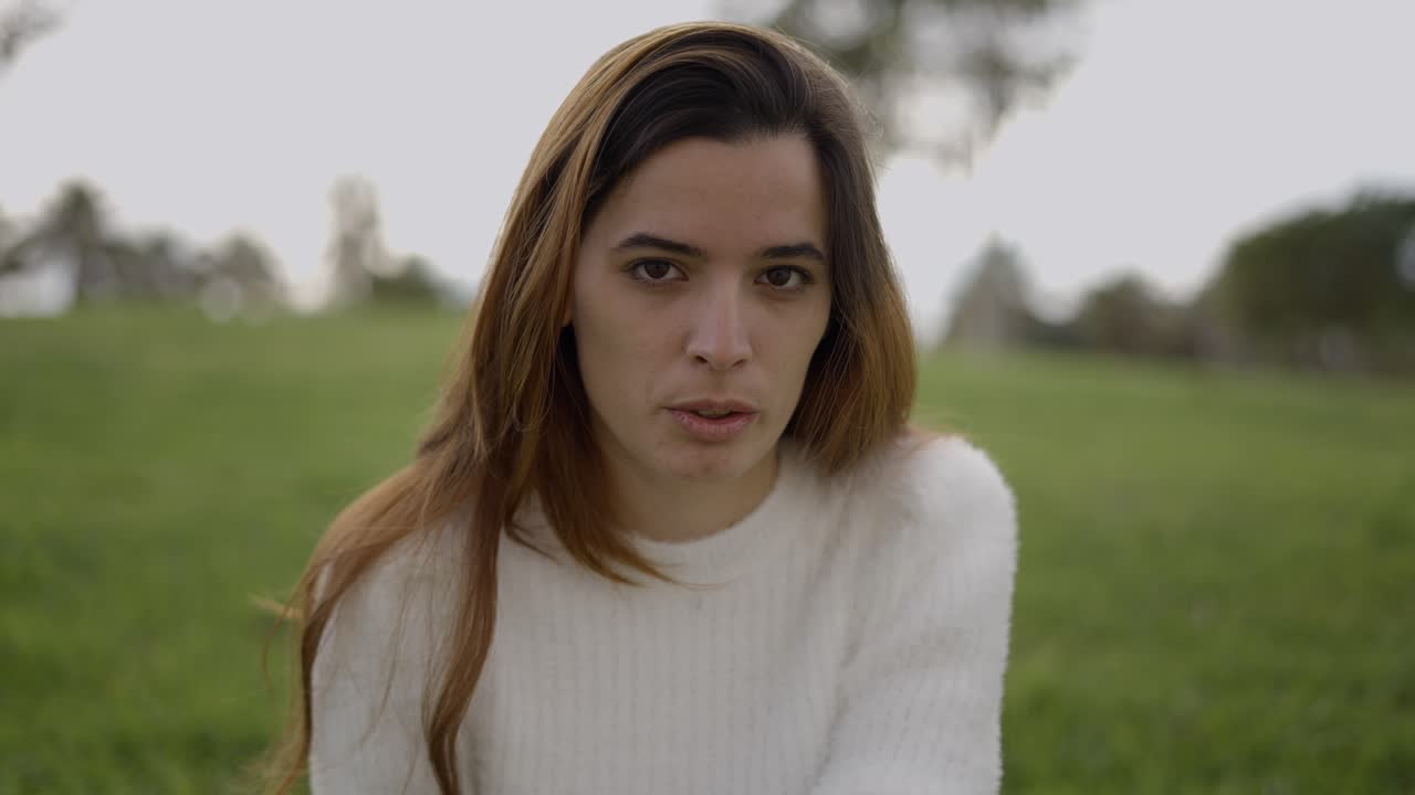 공원에 있는 여자