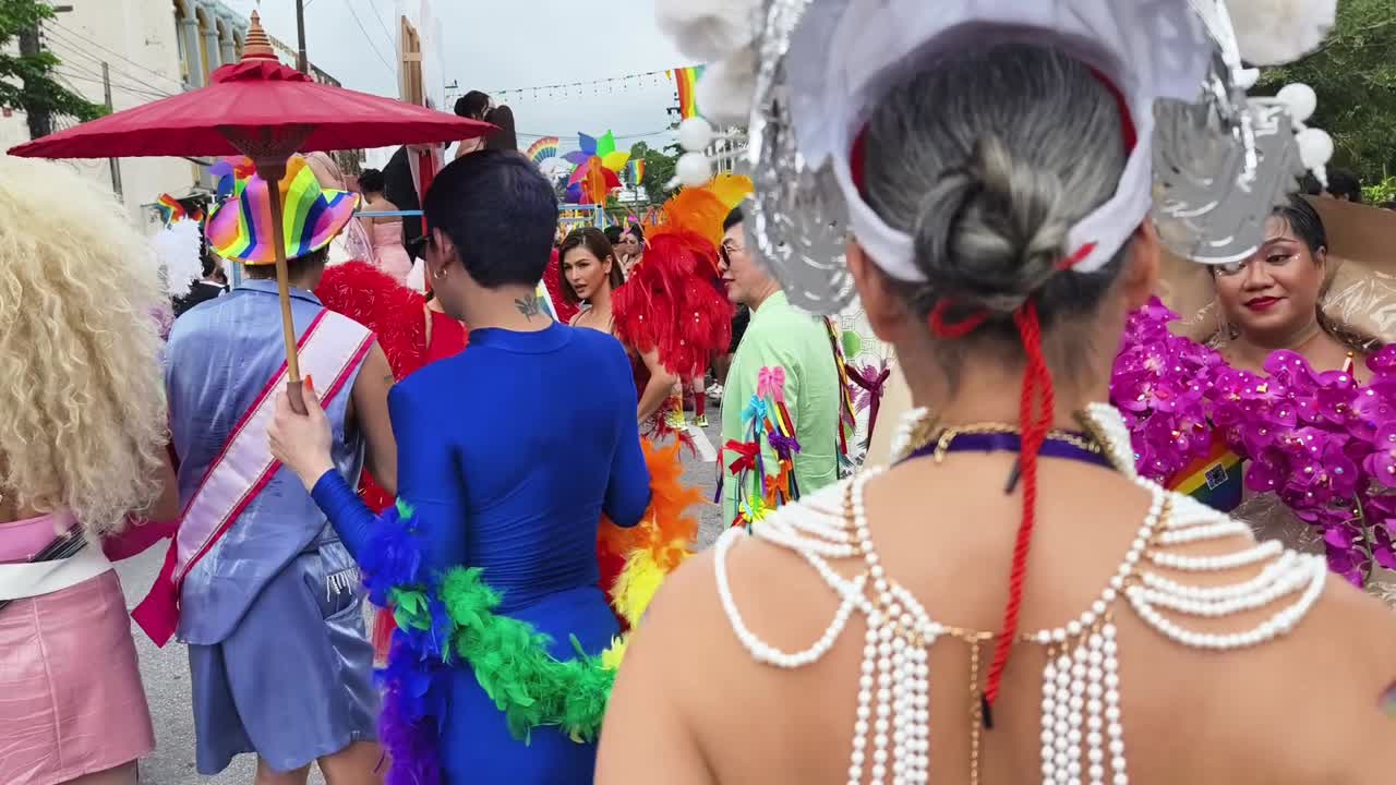 태국의 lgbtq+ 프라이드 퍼레이드