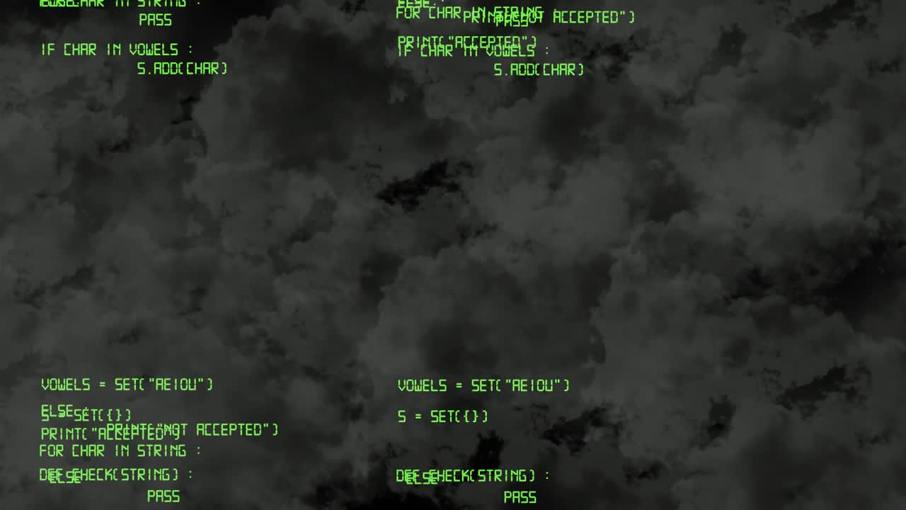 animación de código informático verde contra nubes oscuras