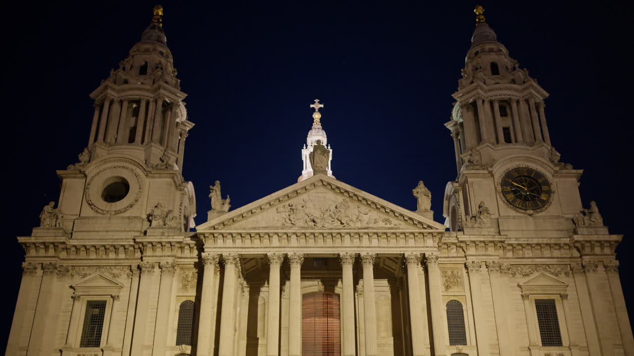 The St. Paul's Cathedral with a clear night sky in the background in London, England