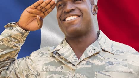 Animation-Eines-Afroamerikanischen-Männlichen-Soldaten-über-Der-Flagge-Frankreichs
