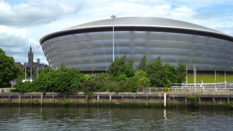 cerrar dolly de derecha a izquierda de la sse hydro, glasgow