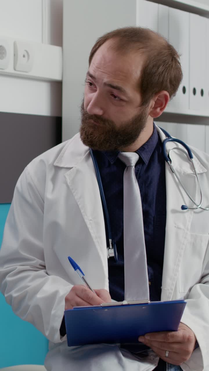 Pregnant Woman Consults with Doctor
