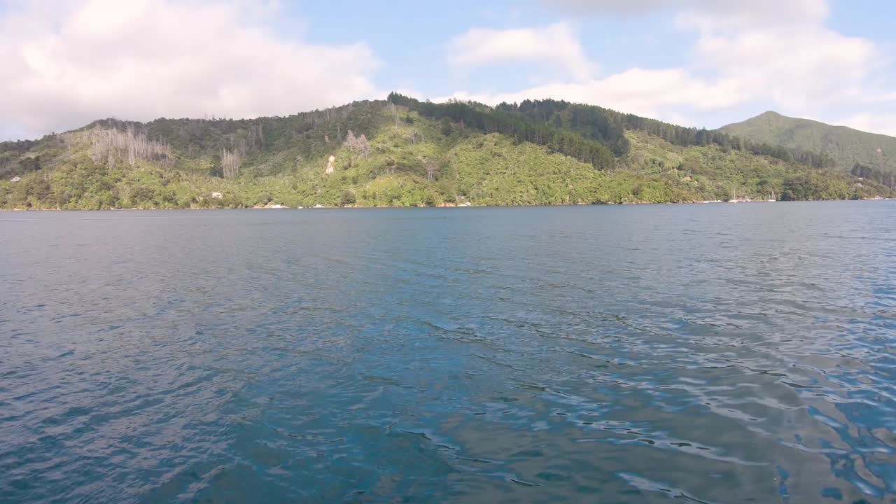 malborough 소리에 보트에서보기