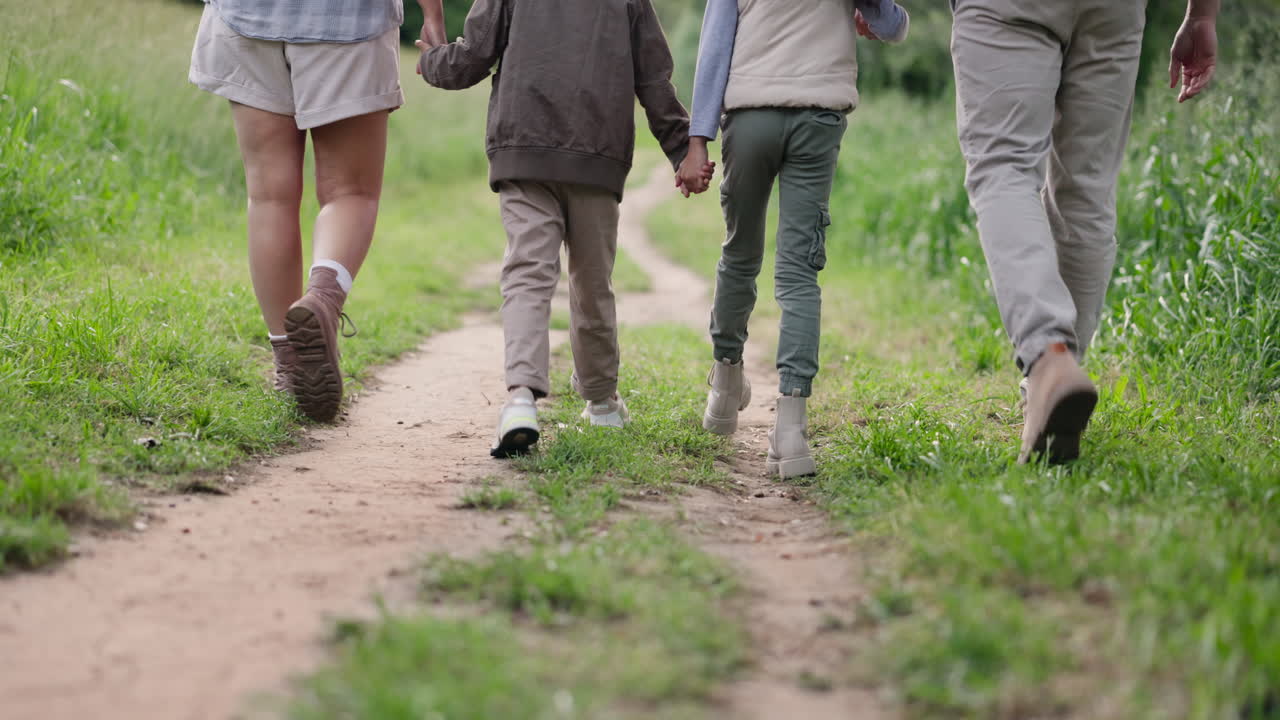 가족 산책 여행