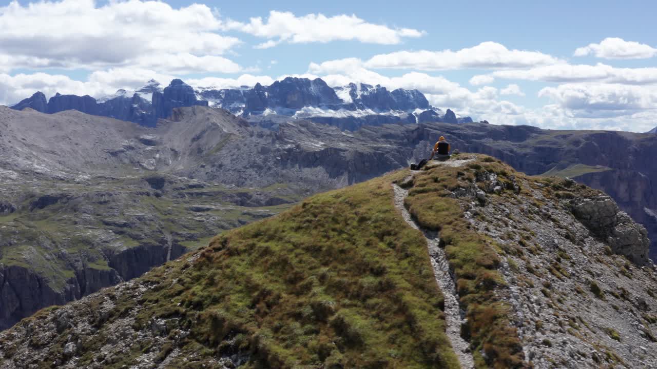 puez-odle 공원, 백운석의 초현실적인 조감도 문스케이프
