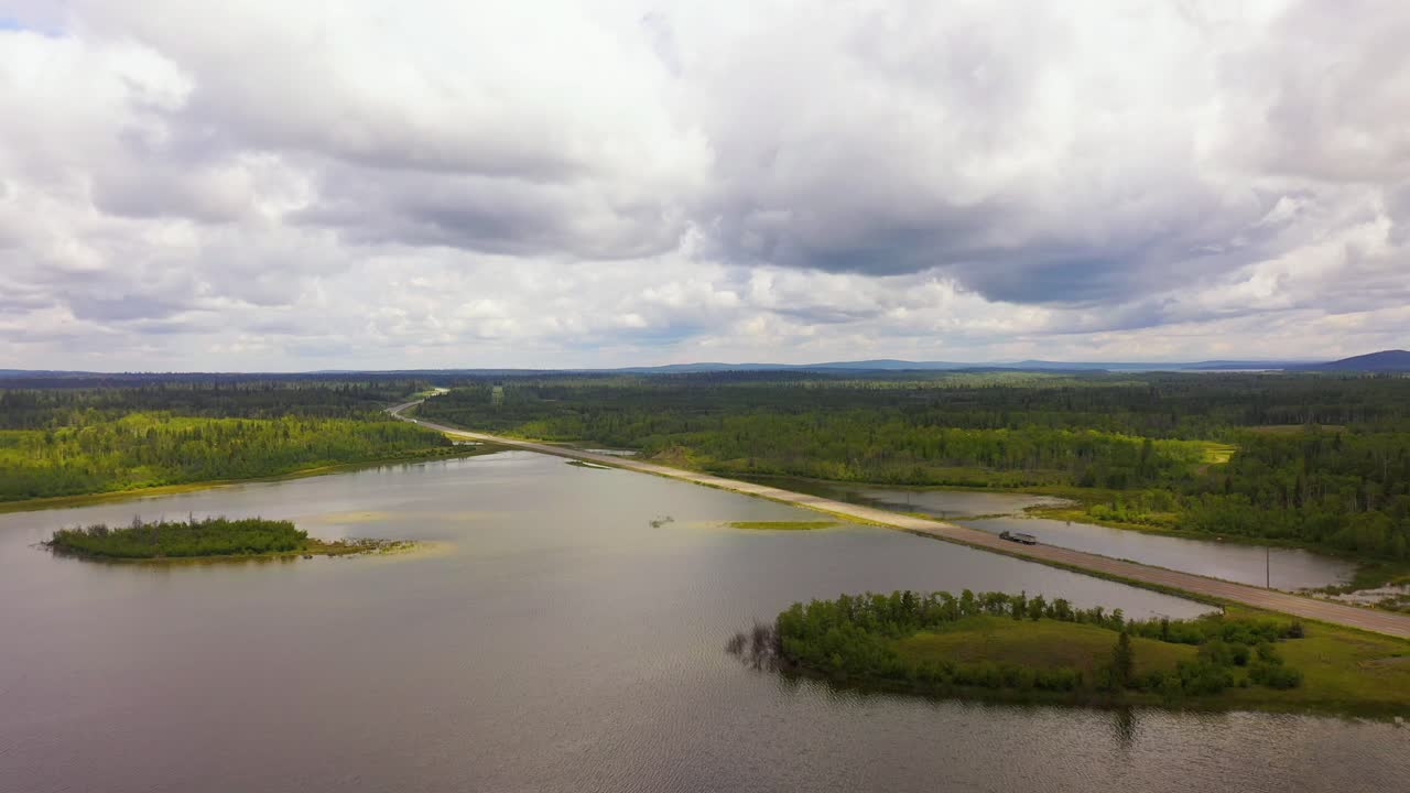 Boreal Landskab: Udsigt Ovenfra af Cariboo Highway Ved 100 Mile House