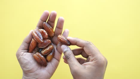 dates in hand