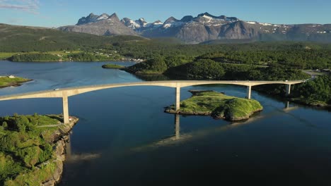 Bridge-over-Whirlpools-of-the-maelstrom-of-Saltstraumen,-Nordland,-Norway.-Beautiful-Nature-Norway-natural-landscape.