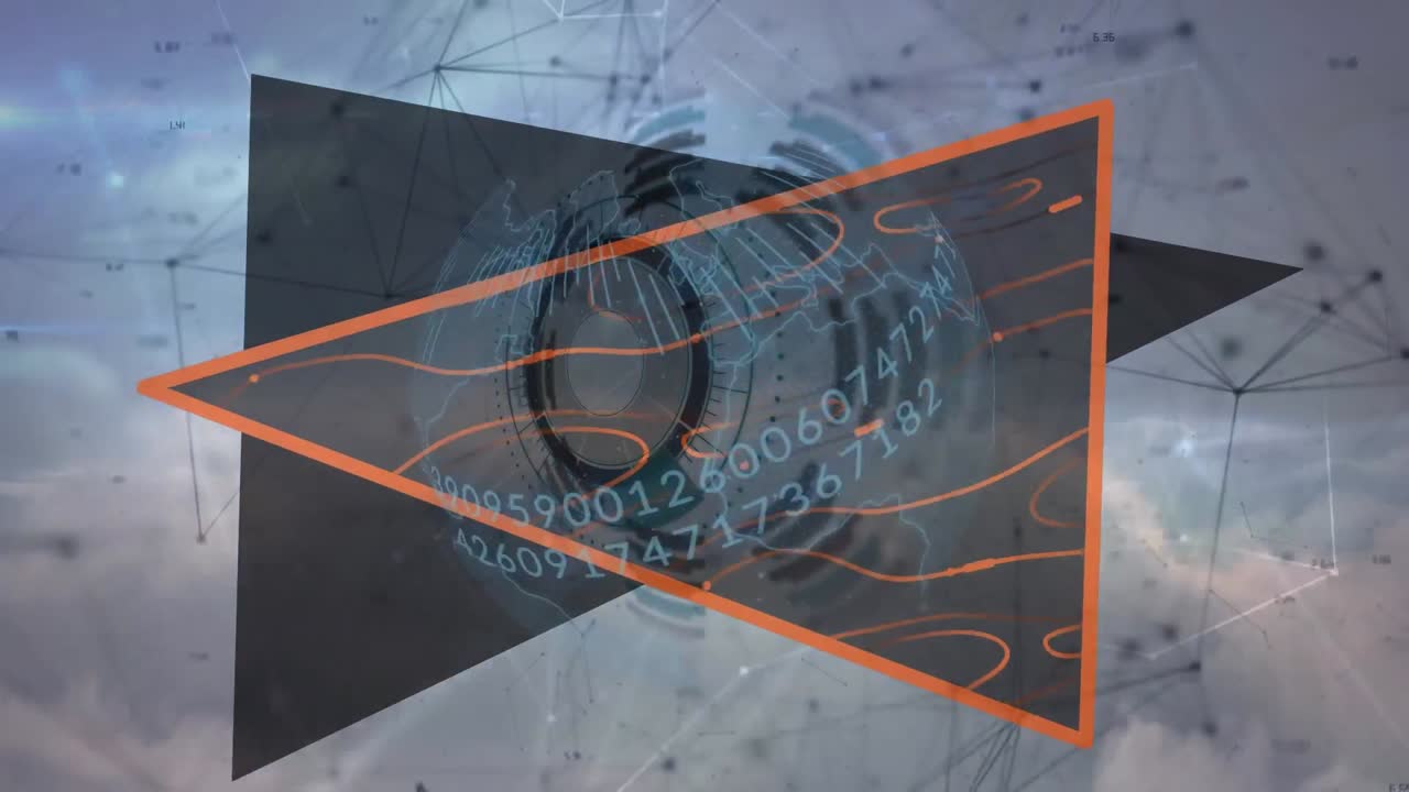 animación de triángulo con número, globo, círculo de procesamiento y conexiones sobre nubes.