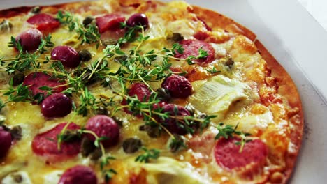 Baked-pizza-with-olive-toppings