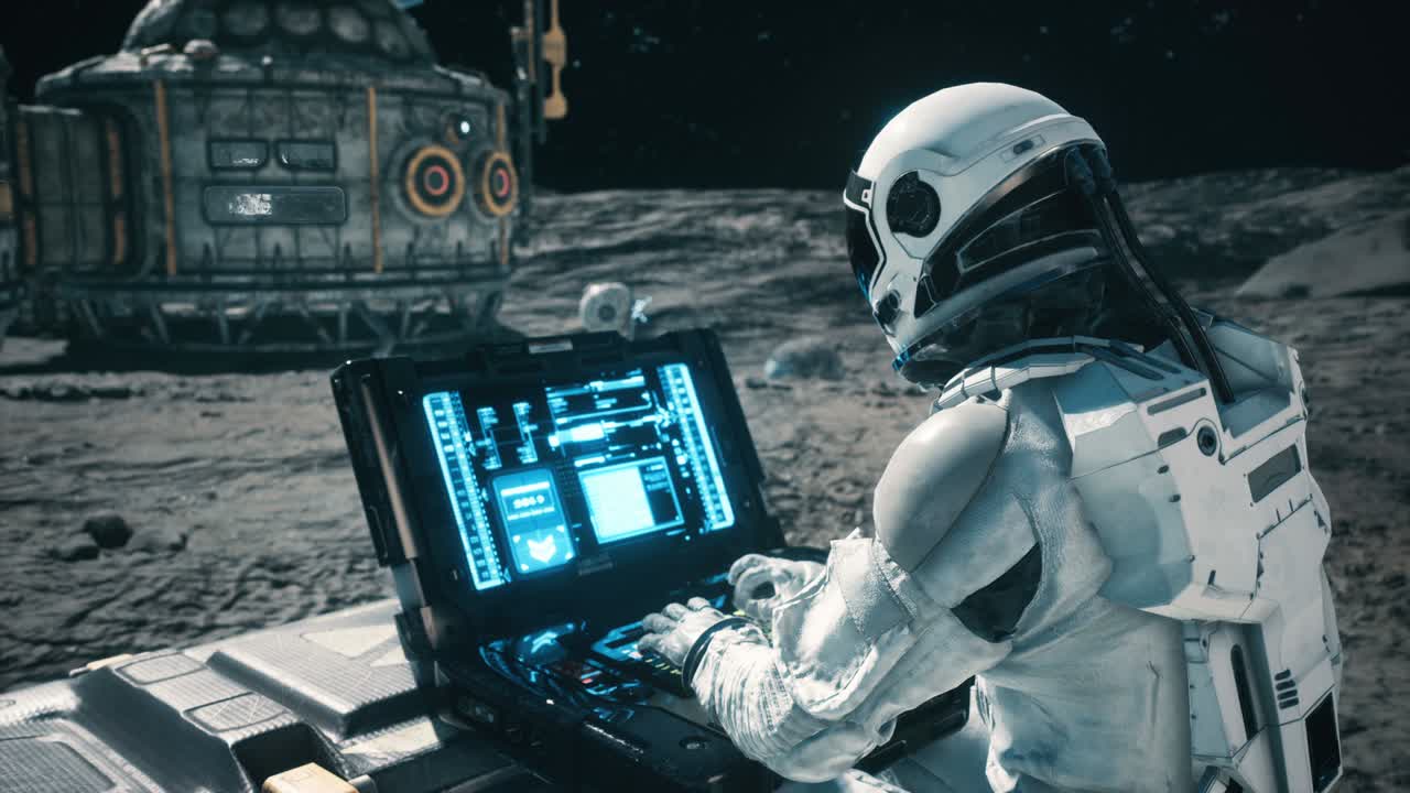 un astronauta trabaja en su computadora portátil científica en una colonia espacial en uno de los planetas. animación en bucle para fantasía, viajes futuristas o espaciales.