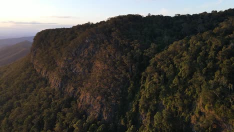 Bewaldeter-Berg-Im-Lamington-National-Park---Gold-Coast,-Queensland,-Australien