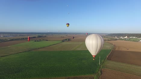 Antenne:-Heißluftballons-In-Portugal