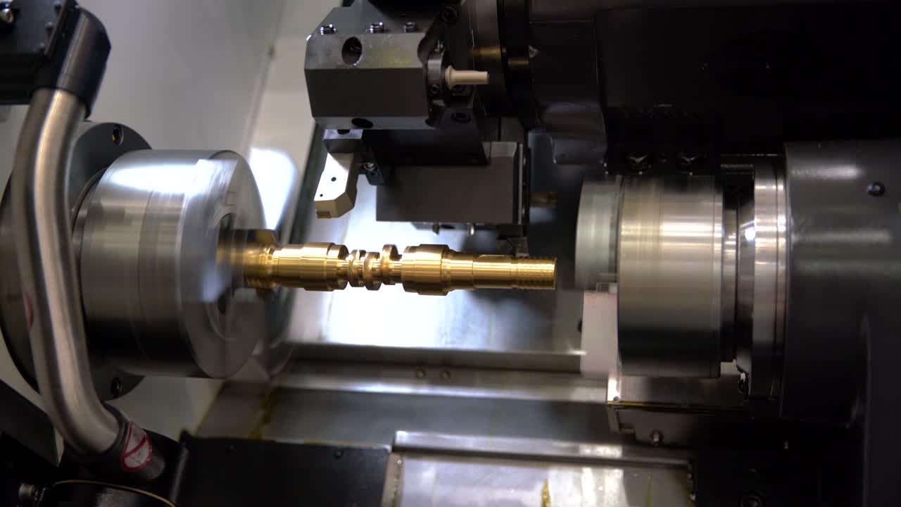 máquina de fresado cnc para el trabajo de metales.