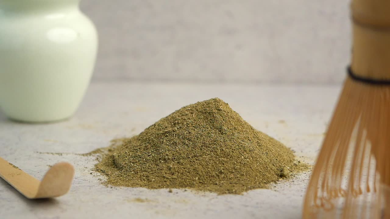 Matcha tea powder and accessories