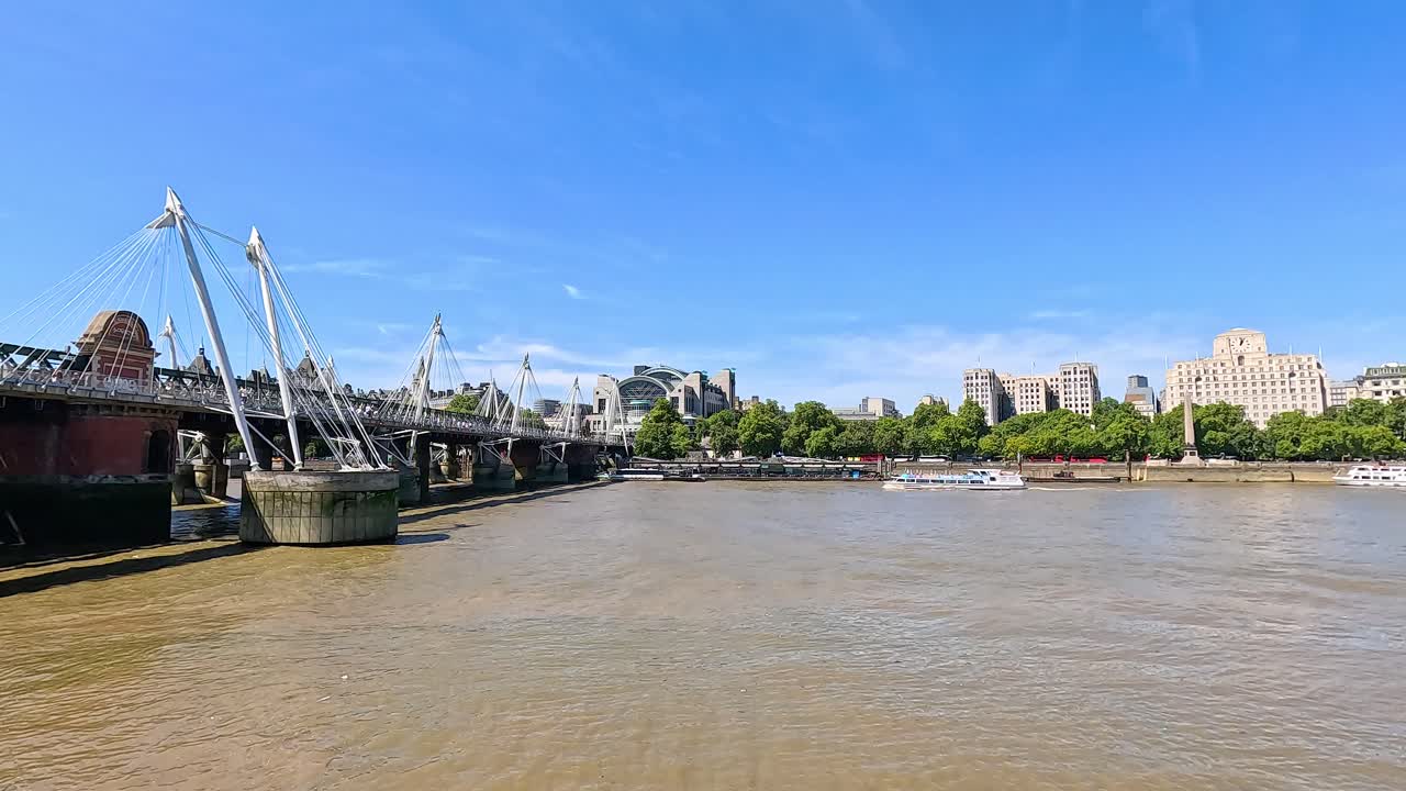 런던 의 다리 와 강 의 풍경