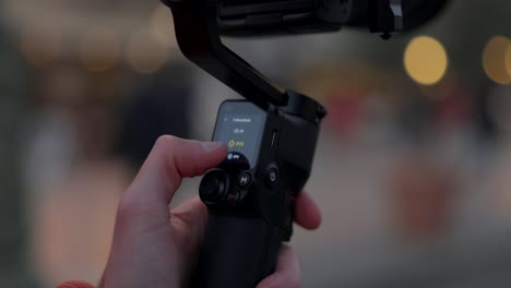 cambio de ajustes del pulgar del innovador dji ronin rs3 mini gimbal estabilizado