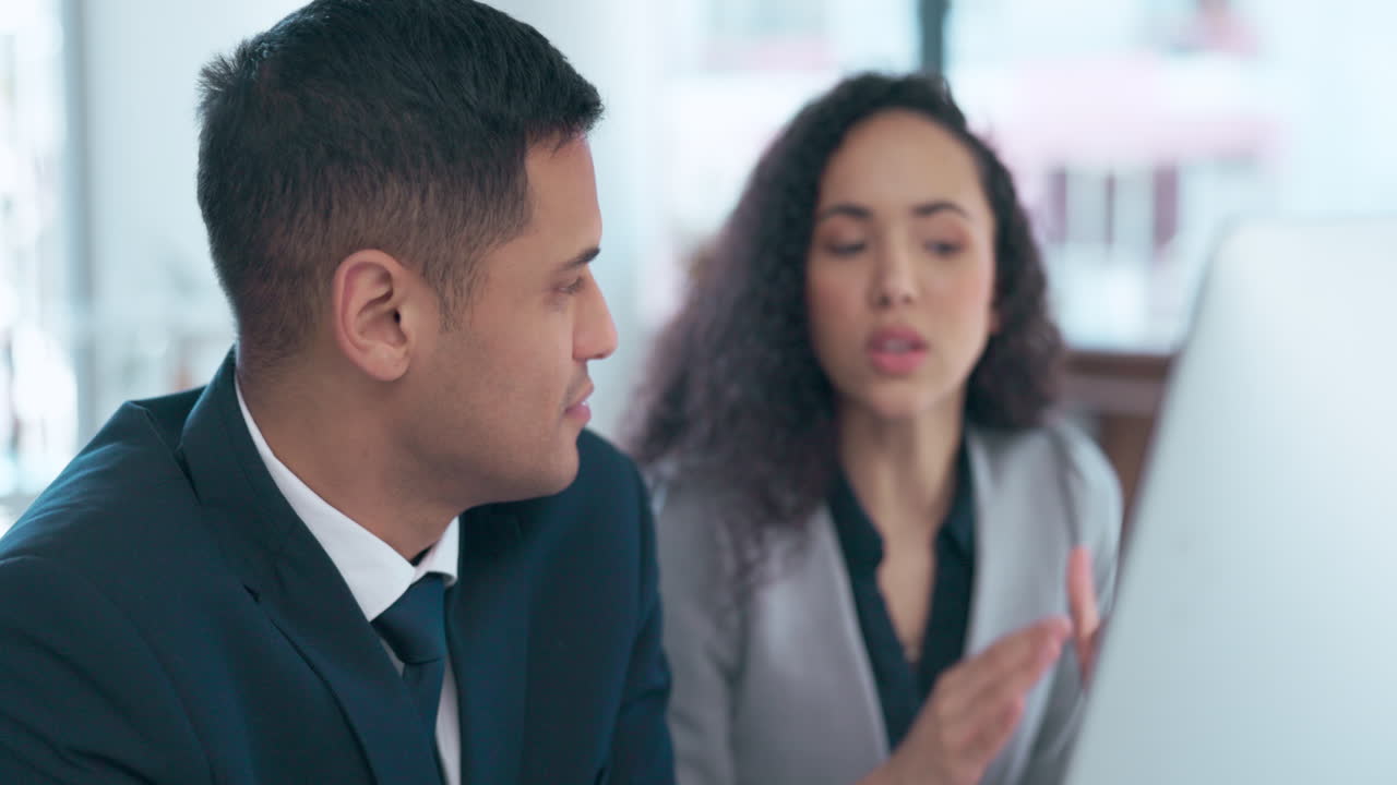 gente de negocios, formación y reuniones en equipo