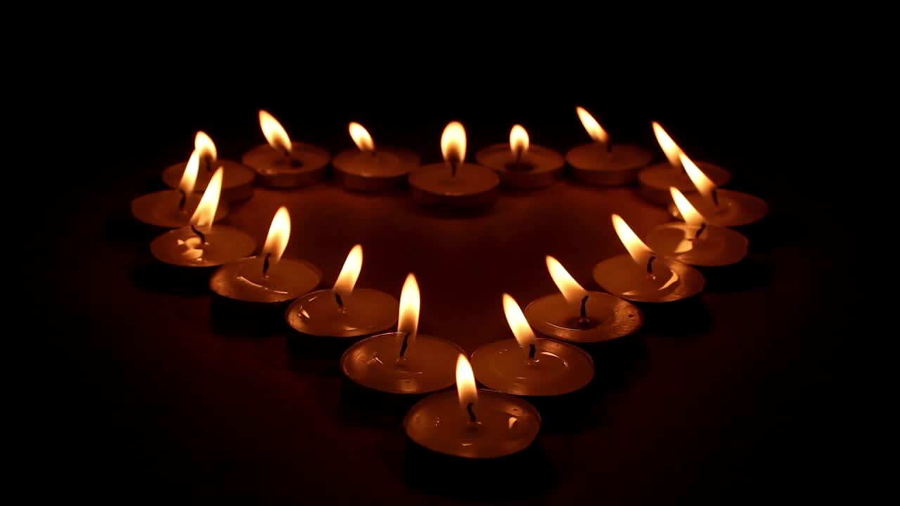 Amore, candele, cuore ardente, fuoco