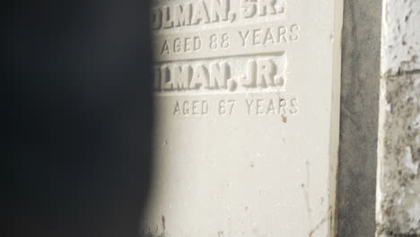 age of death on old gravestones