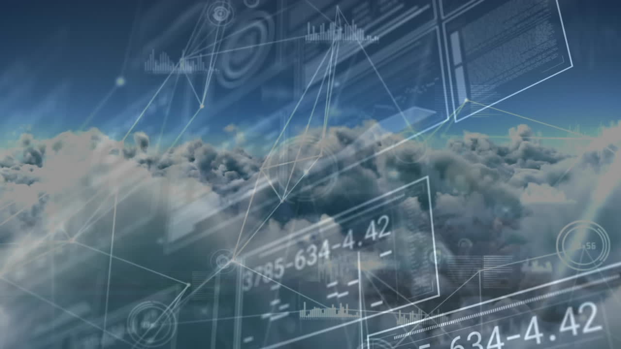 animación de la interfaz con procesamiento de datos y red de conexiones contra nubes en el cielo.