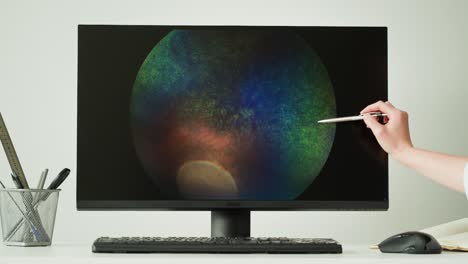 eye examination on computer screen