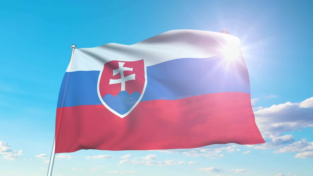 슬로바키아의 발은 구름이 가득한 하늘을 배경으로 천 구조로 (loopable)