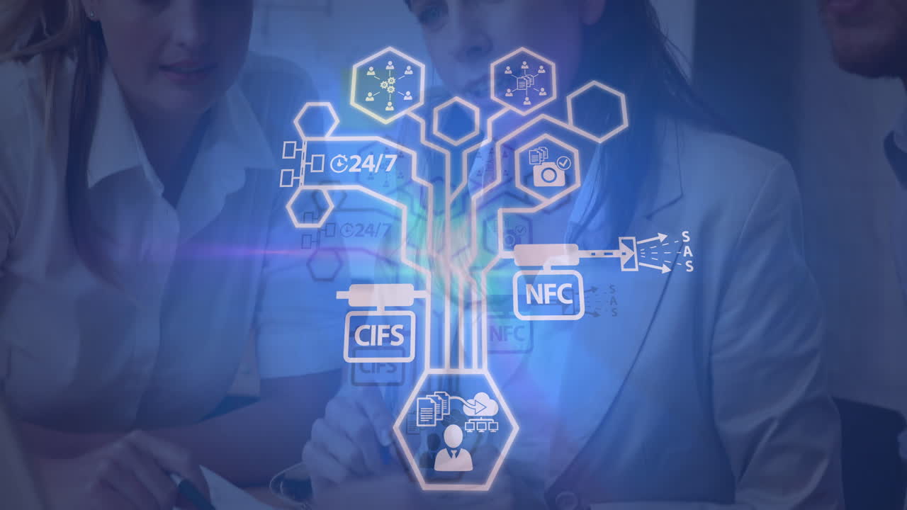 animación de gráficos e iconos sobre empresarios caucásicos en la oficina