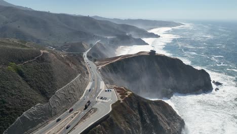 Carretera-Costera-En-La-Autopista-1-En-California,-Estados-Unidos