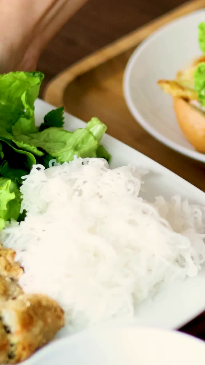 돼지고기 과 함께 한 식사