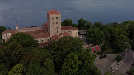 Quick-tilt-down-orbit-of-The-Cloisters-museum-in-Upper-Manhattan-NYC-on-the-bank-of-the-Hudson-River-in-NYC