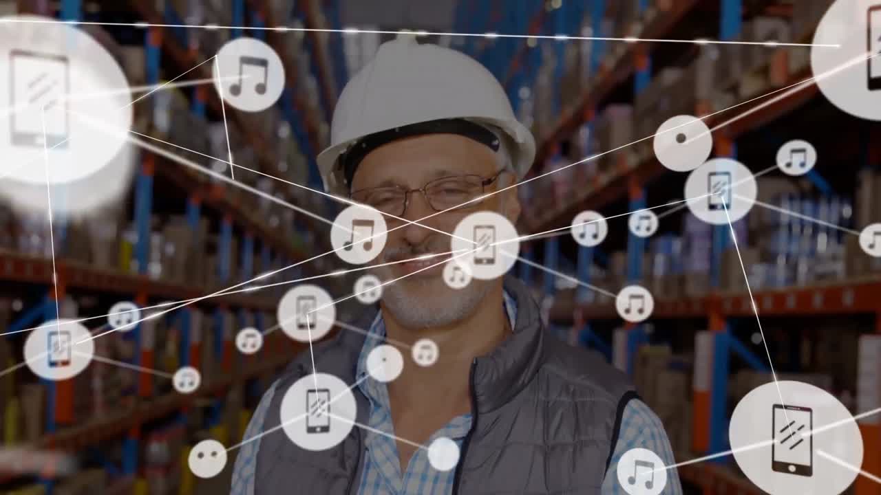 Animazione di una rete di connessioni con icone su un uomo caucasico in un magazzino.