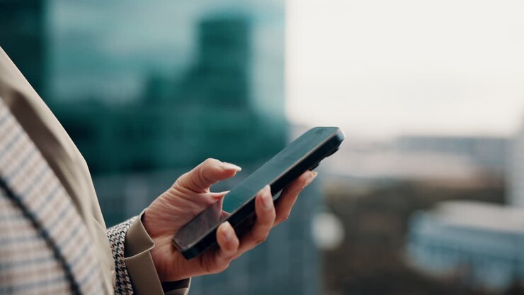 Utilizzare uno smartphone in città