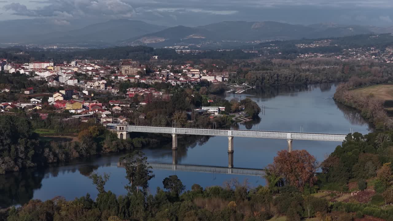 Internacional bridge over the Minho river betwen Portugal and Spain