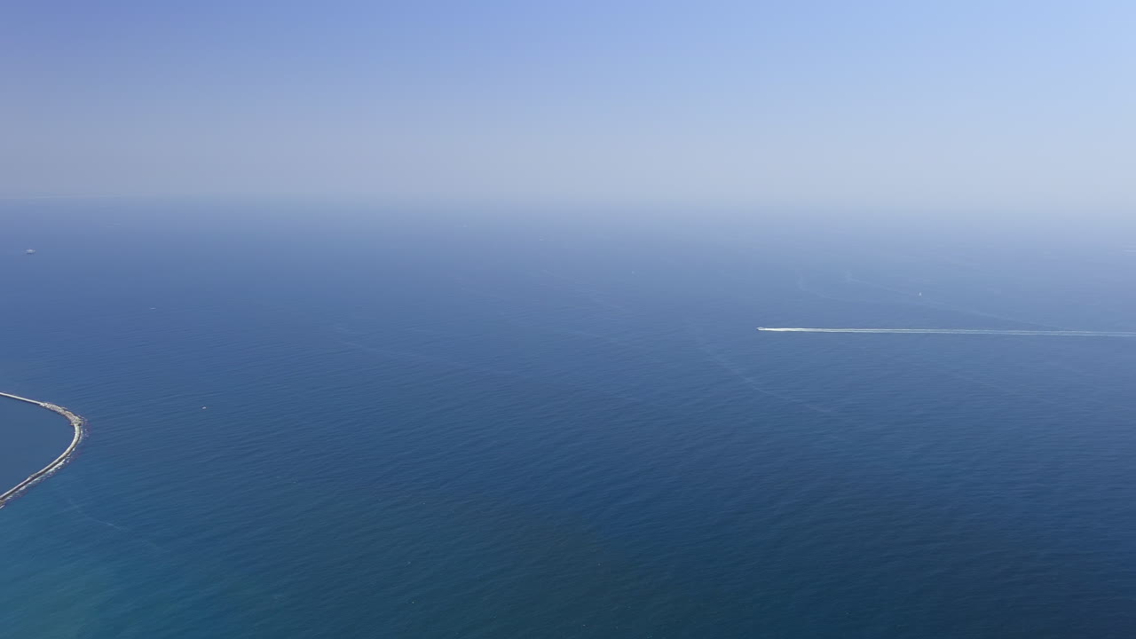 터미널 섬이 있는 로스앤젤레스 항구와 만