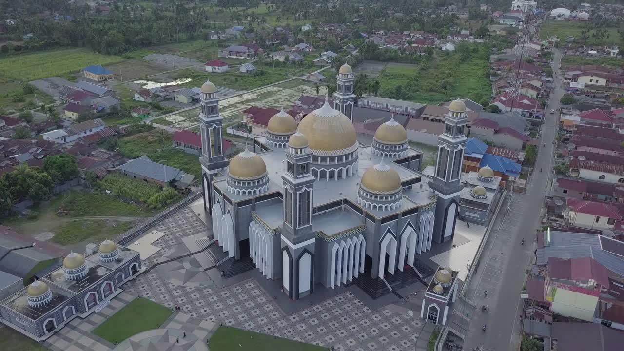 Aerial view of mosque with great architecture located in Southeast Aceh Regency