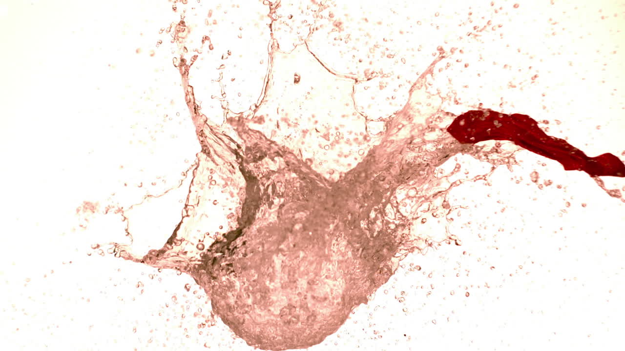 색 배경 에 있는 물 풍선 을 통해 화살 을 는 것