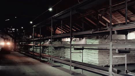 loader working in a warehouse 1