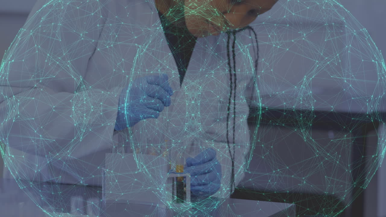 animazione di una rete di connessioni su una scienziata afroamericana in laboratorio