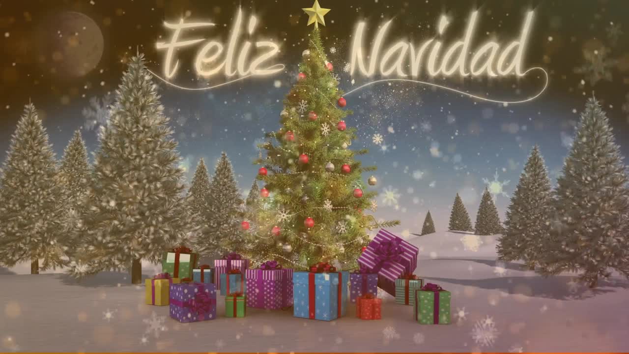 animación del texto de feliz navidad, nieve en árboles de coníferas y cajas de regalos contra la luna en el cielo.