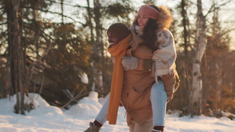 couple enjoying a winter day