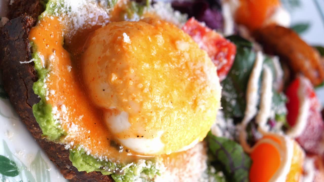 Delicious Avocado Toast with Poached Egg