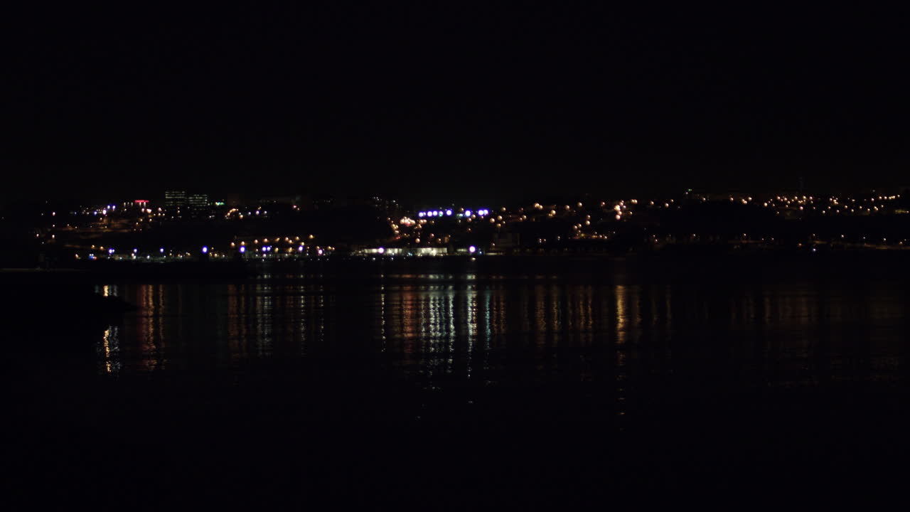 городские огни ночью широкий вид на город