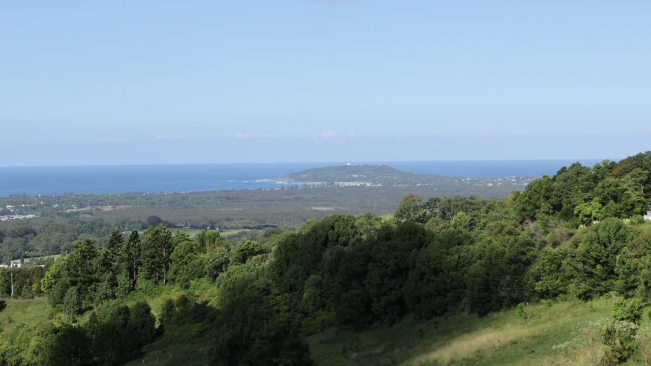 초록색과 멀리 있는 물체에 대한 전망